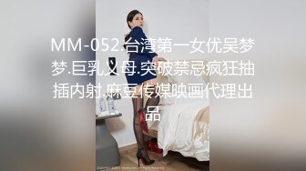   黑丝露脸长腿学妹享受小哥大鸡巴的快速抽插，表情好骚淫荡，给骚逼干的浪叫不断高潮不止