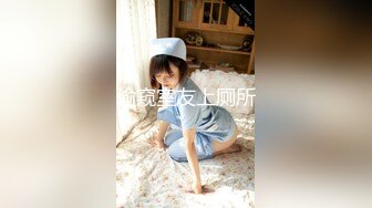 休闲会所里的制服女技师真他么骚，温柔的小手按摩着大鸡巴，伸进衣服揉捏她的奶子，掰开骚逼直接上位抽插