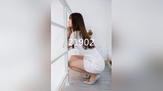 极品高颜值披风美少女 ▌Yua ▌女上位骑乘慢玩阳具 肉眼可见的高潮神韵 潮红上脸表情太享受了