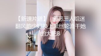 长发美女露脸，口交，表情销魂，女上位啪啪，口爆开心的笑了